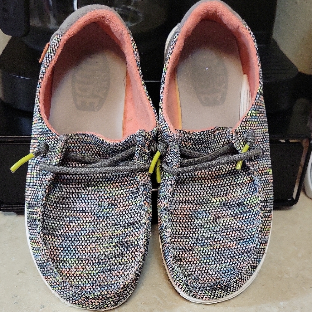 Girls Hey Dude Shoes